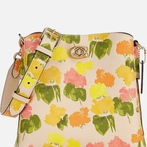 Coach Willow Bucket CC387
Floral Multi yellow green Bag Pebble Matching Wallet